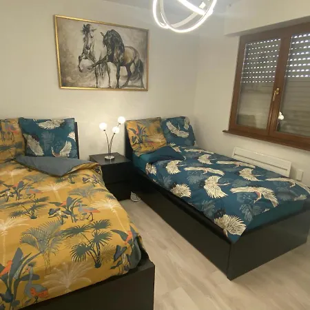 Mallo's Avec Parking Gratuit Et 2 Balcons *