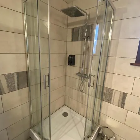 Mallo's Avec Parking Gratuit Et 2 Balcons Apartmán *