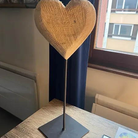 Mallo's Avec Parking Gratuit Et 2 Balcons