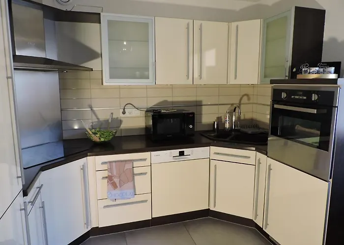 Lejlighed Mallo's Avec Parking Gratuit Et 2 Balcons *