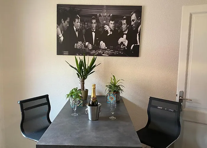 Lejlighed Mallo's Avec Parking Gratuit Et 2 Balcons *