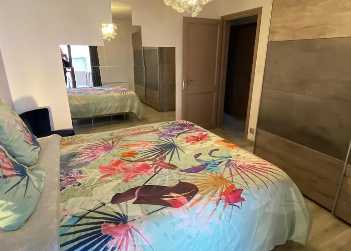 Lejlighed Mallo's Avec Parking Gratuit Et 2 Balcons *